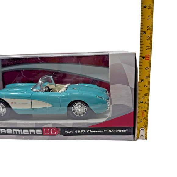 Vintage Maisto Premiere DC 1957 Chevrolet Corvette Convertible 1:24 Diecast Car - Picture 6 of 13